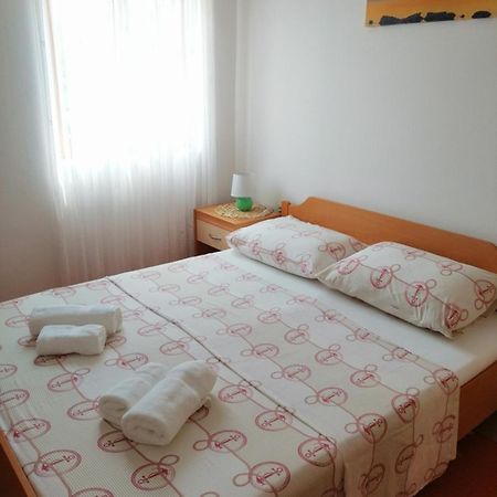 Apartments Nice View Krk Town Exterior foto