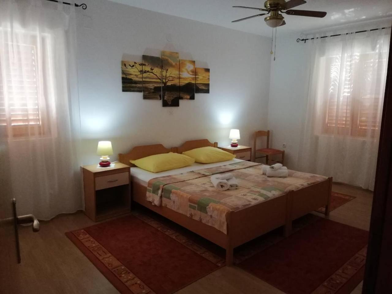 Apartments Nice View Krk Town Exterior foto